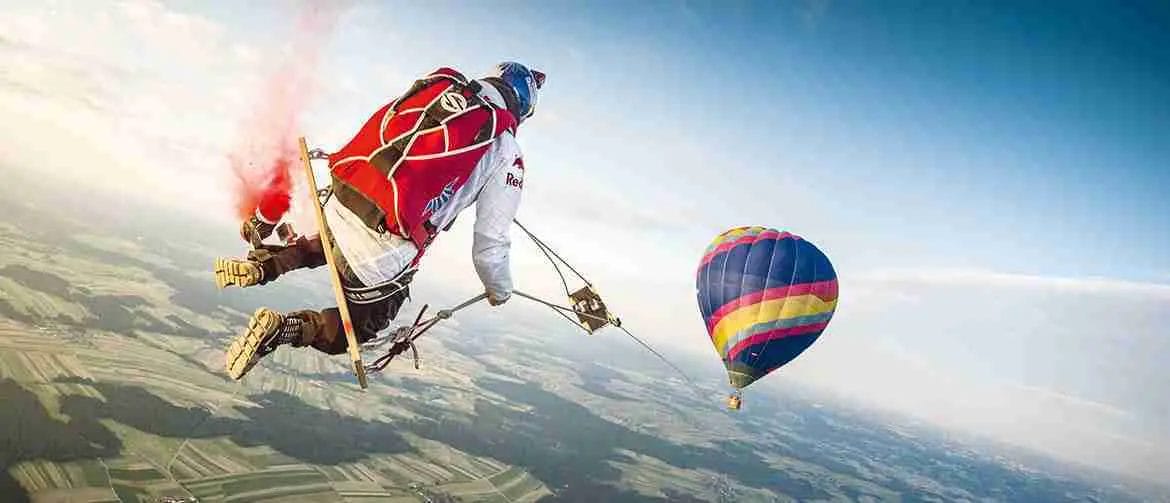 Prestigieus zuur bibliothecaris Ever Dreamed of Jumping out of Planes for a Living? The Red Bull Skydive  Team Takes Falling to the Next Level – Vienna in English